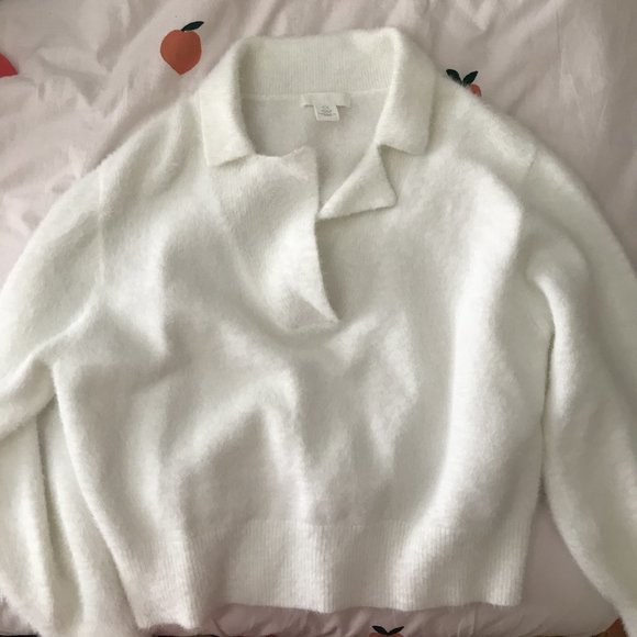 H&M Sweaters - h&m fluffy white collared sweater